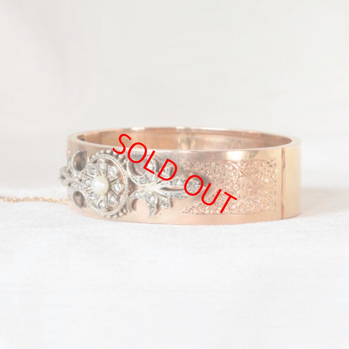 画像2: SOLD　18ct・パール・ダイヤモンドバングル (2)