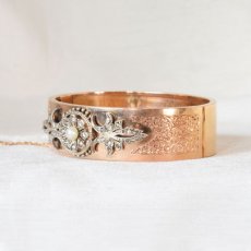 画像2: SOLD　18ct・パール・ダイヤモンドバングル (2)
