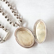 画像3: シルバー・ロケットペンダント (3)