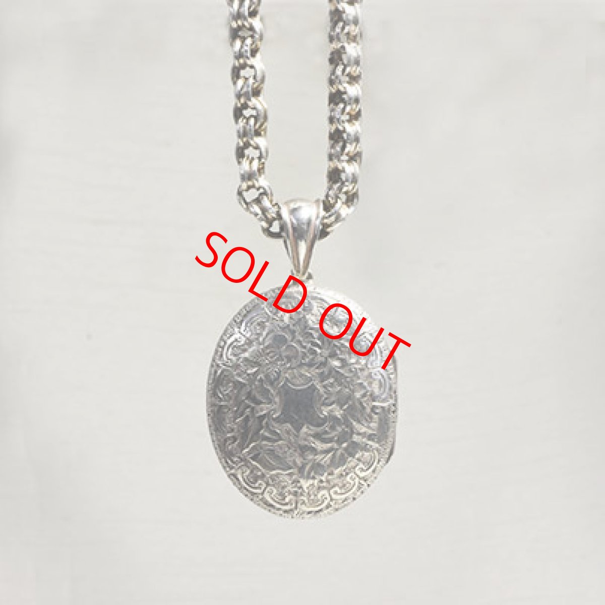 画像1: シルバー・ロケットペンダント (1)