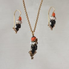 画像2: シルバー・エナメル・パール・コラル・ダイヤペンダント (2)