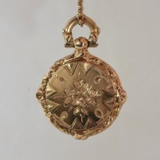 画像1: sold 14ct.ゴールド・メタル・ロケットペンダント (1)