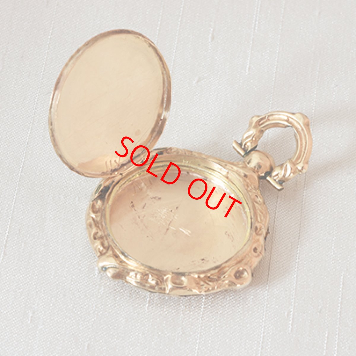 画像4: sold 14ct.ゴールド・メタル・ロケットペンダント (4)