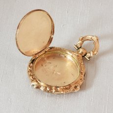 画像4: sold 14ct.ゴールド・メタル・ロケットペンダント (4)