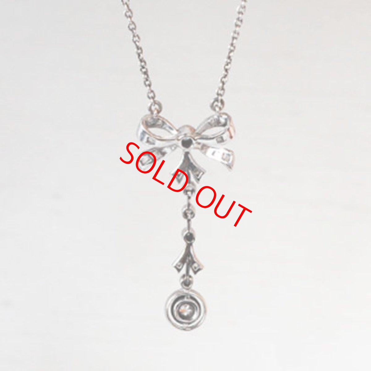 画像2: Sold プラチナ・ホワイトゴールド・.ダイヤモンド ペンダント   (2)