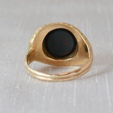 画像4: 15ct.ゴールド・ブラッドストーンインタリオリング  ( RESEVED) (4)