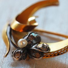 画像5: 18ct..Svダイヤモンド・パールブローチ (5)