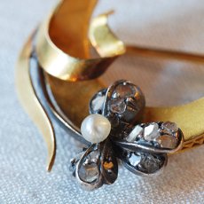 画像3: 18ct..Svダイヤモンド・パールブローチ (3)
