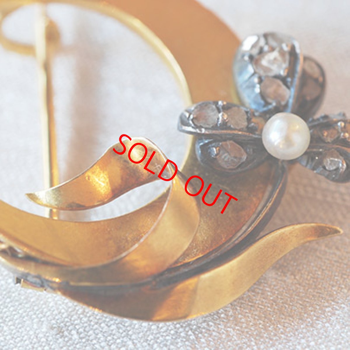 画像4: 18ct..Svダイヤモンド・パールブローチ (4)