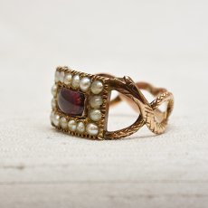 画像2: GOLD.ガーネット・パールリング  (2)