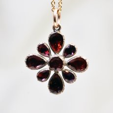 画像1: ゴールド・ガーネットペンダント (1)