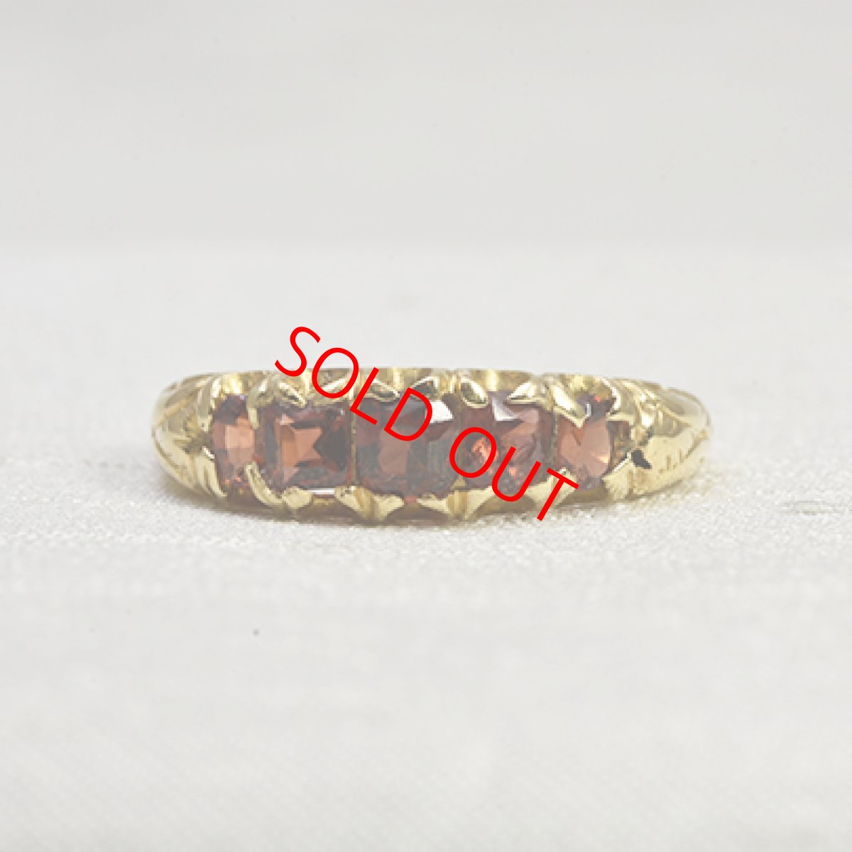 画像1: ゴールド.ガーネットリング 商談中 (1)