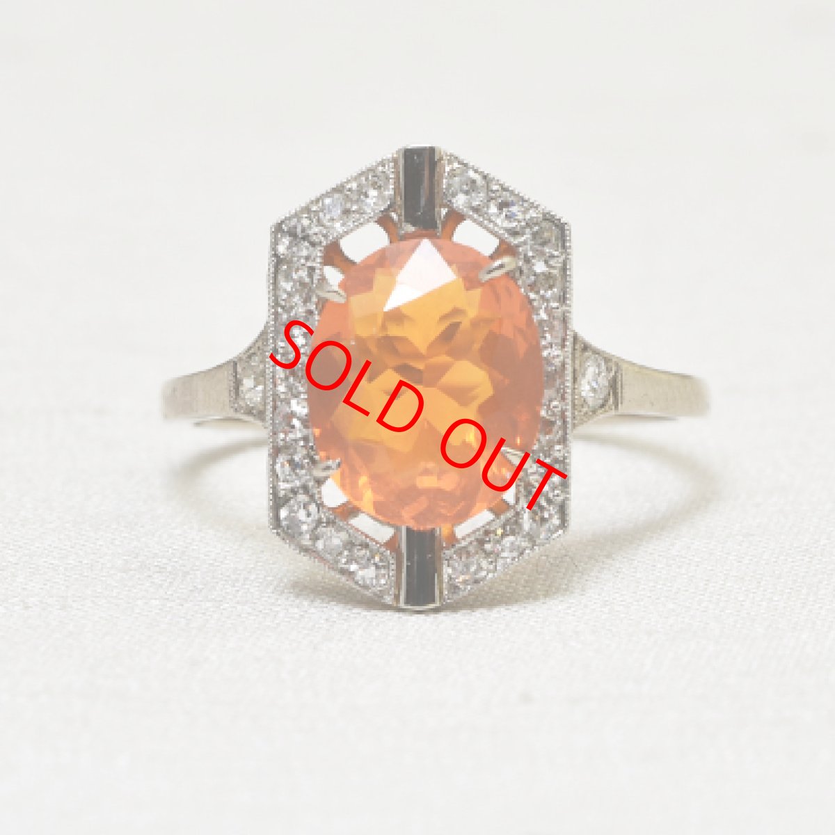 画像1: ゴールド・（ｐｔ）チェリーオパール・ダイヤモンドリング (1)