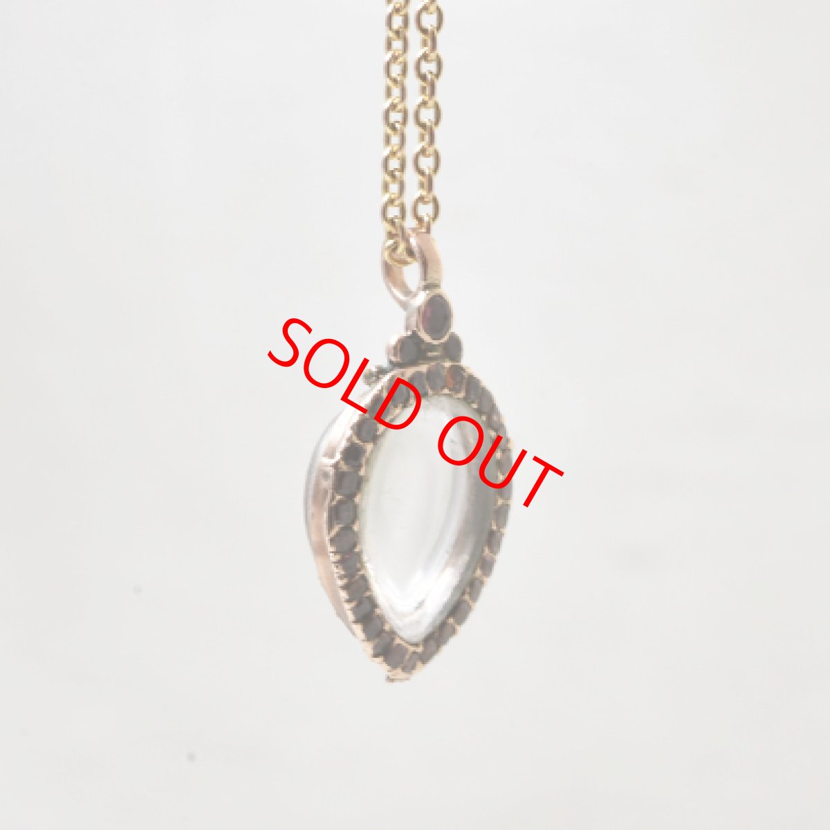 画像5: Gold.ガーネット・クリスタルロケットペンダント (5)