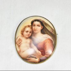 画像1: Sold svギルド　ポーセレンブローチ (1)