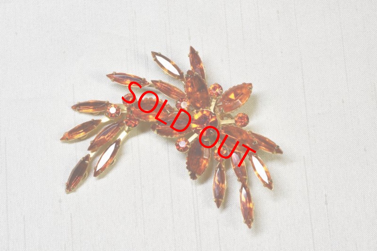 画像1: Sold メタル グラスブローチ Judy Lee  (1)