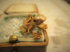 画像3: 9ct.ガーネットフロッグペンダント (3)