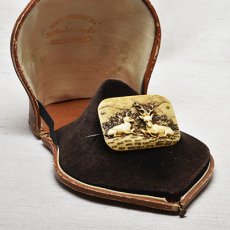 画像6: メタル ホーン ブローチ (6)