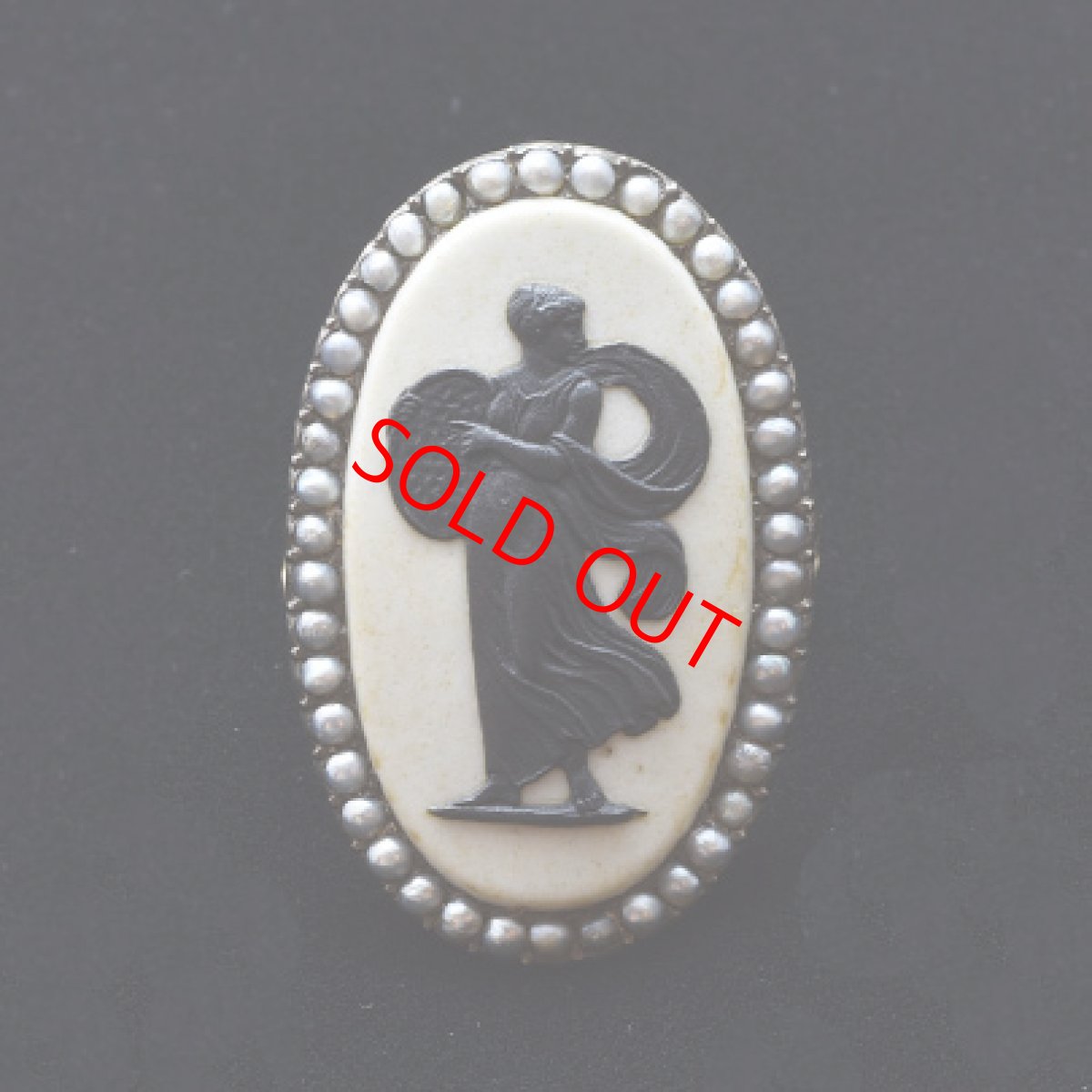 画像6: ゴールド・ウェッジウッドカメオリング (6)