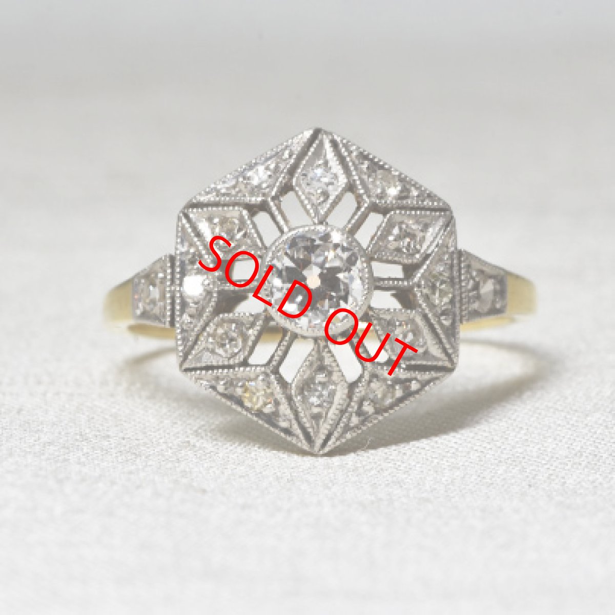 画像1: Sold 18ct,ダイヤモンドリング (1)