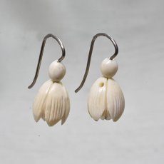 画像2: sold Sv,アイヴォリーイヤリング (2)