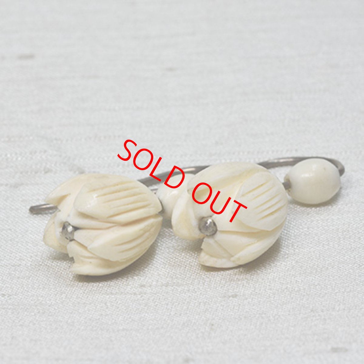 画像4: sold Sv,アイヴォリーイヤリング (4)