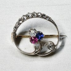 画像1: Sold ゴールド・シルバー・ダイヤモンド・サファイア・ルビーブローチ (1)