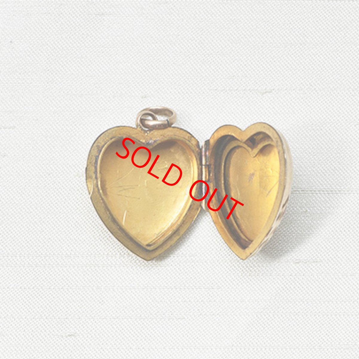 画像3: Sold ゴールド・メタル・ロケットペンダント (3)