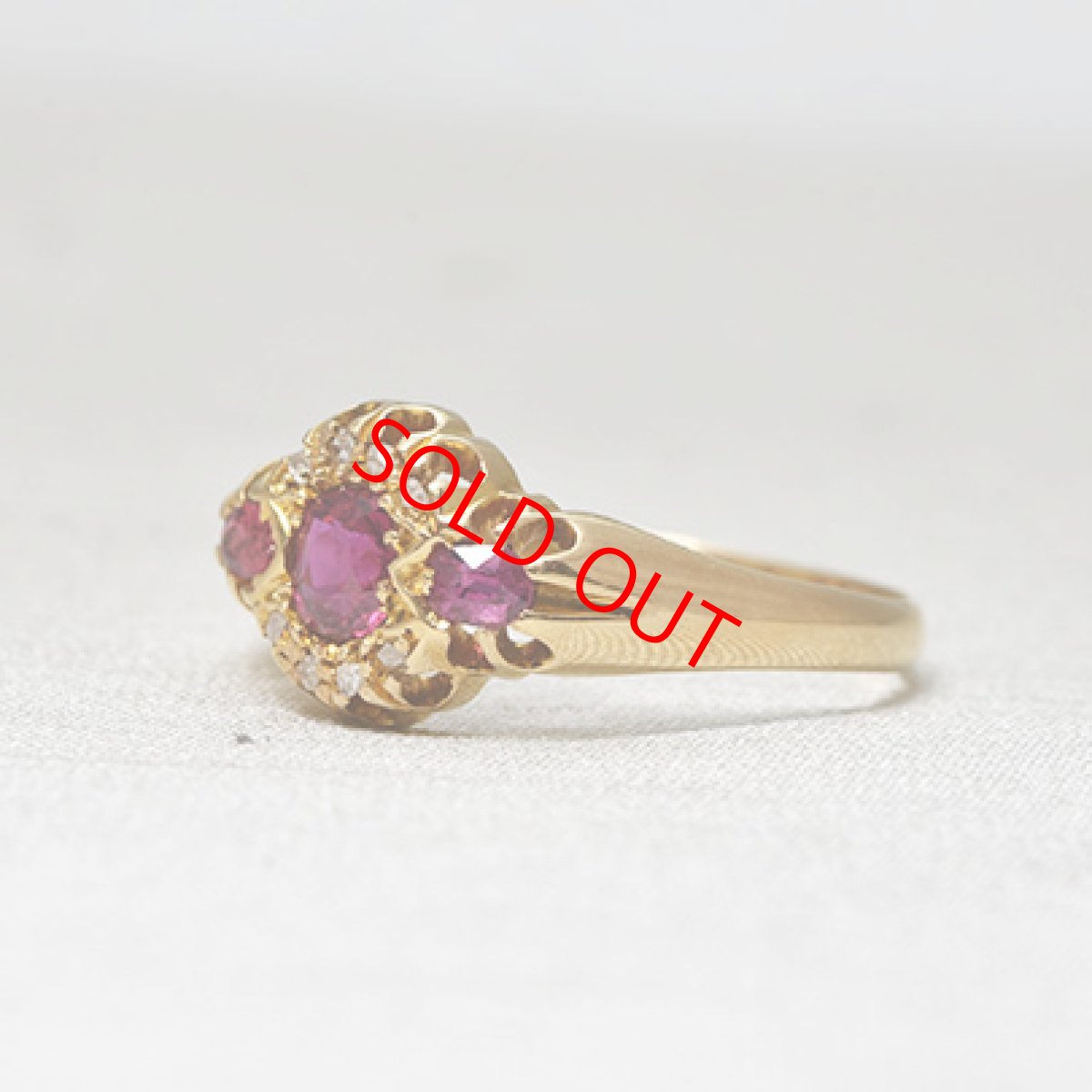 画像2: 18ct,ルビー・ダイヤモンドリング (2)