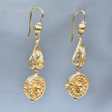 画像2: Sold 18ct,ダイヤモンドイヤリング (2)