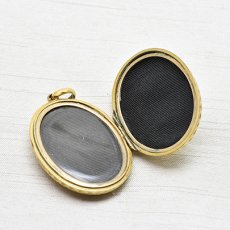 画像3: Sold 14ct.メタルロケットペンダント (3)