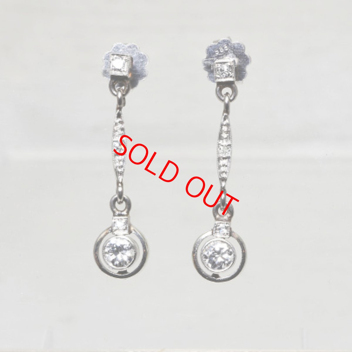 画像1: Sold 14ct.wg.ダイヤモンドイヤリング (1)