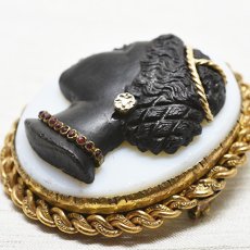 画像4: Sold メタル.グラス ブラッカムーアカメオ　ダイヤモンド ガーネットブローチ (4)