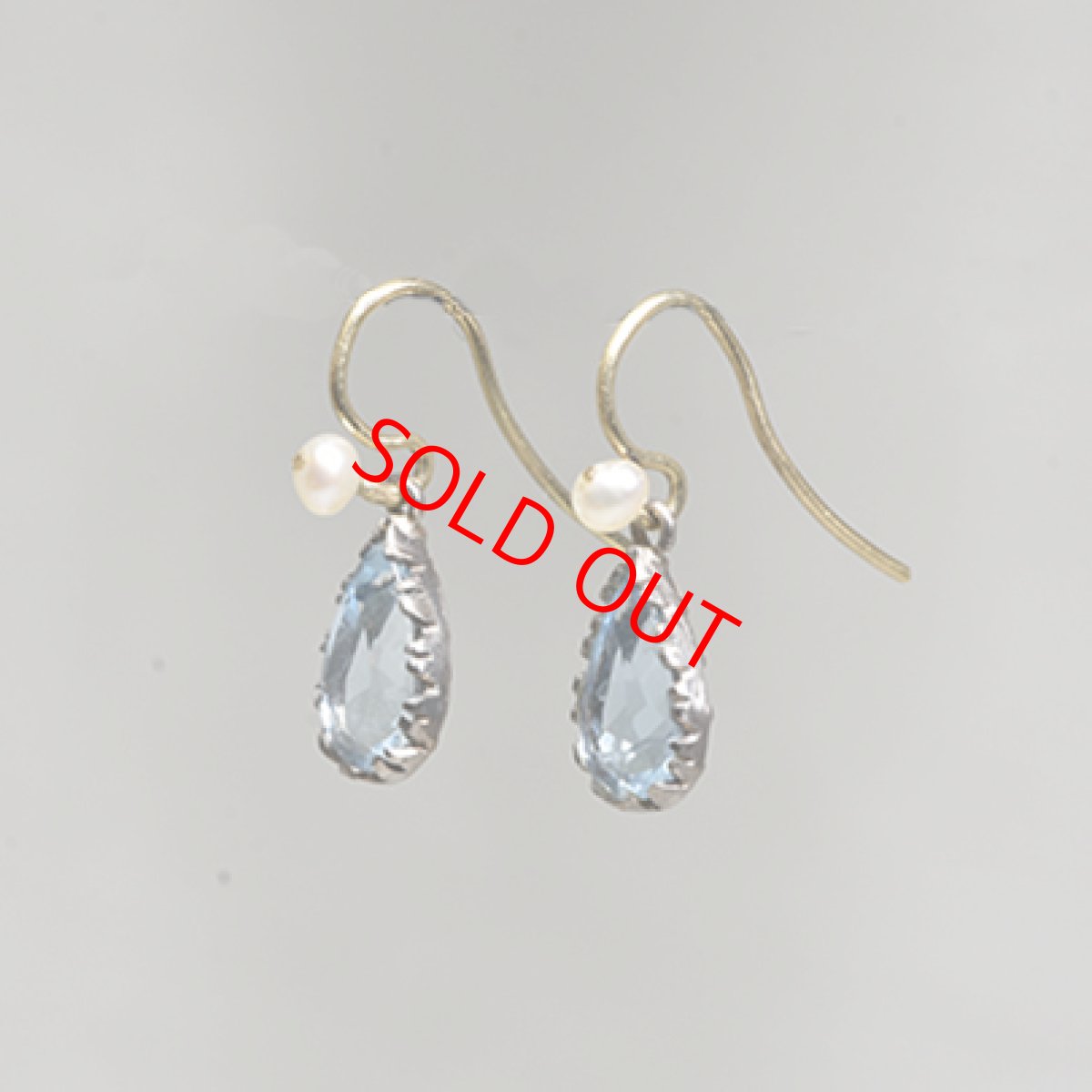 画像2: Sold ゴールド・アクアマリン・パールイヤリング (2)