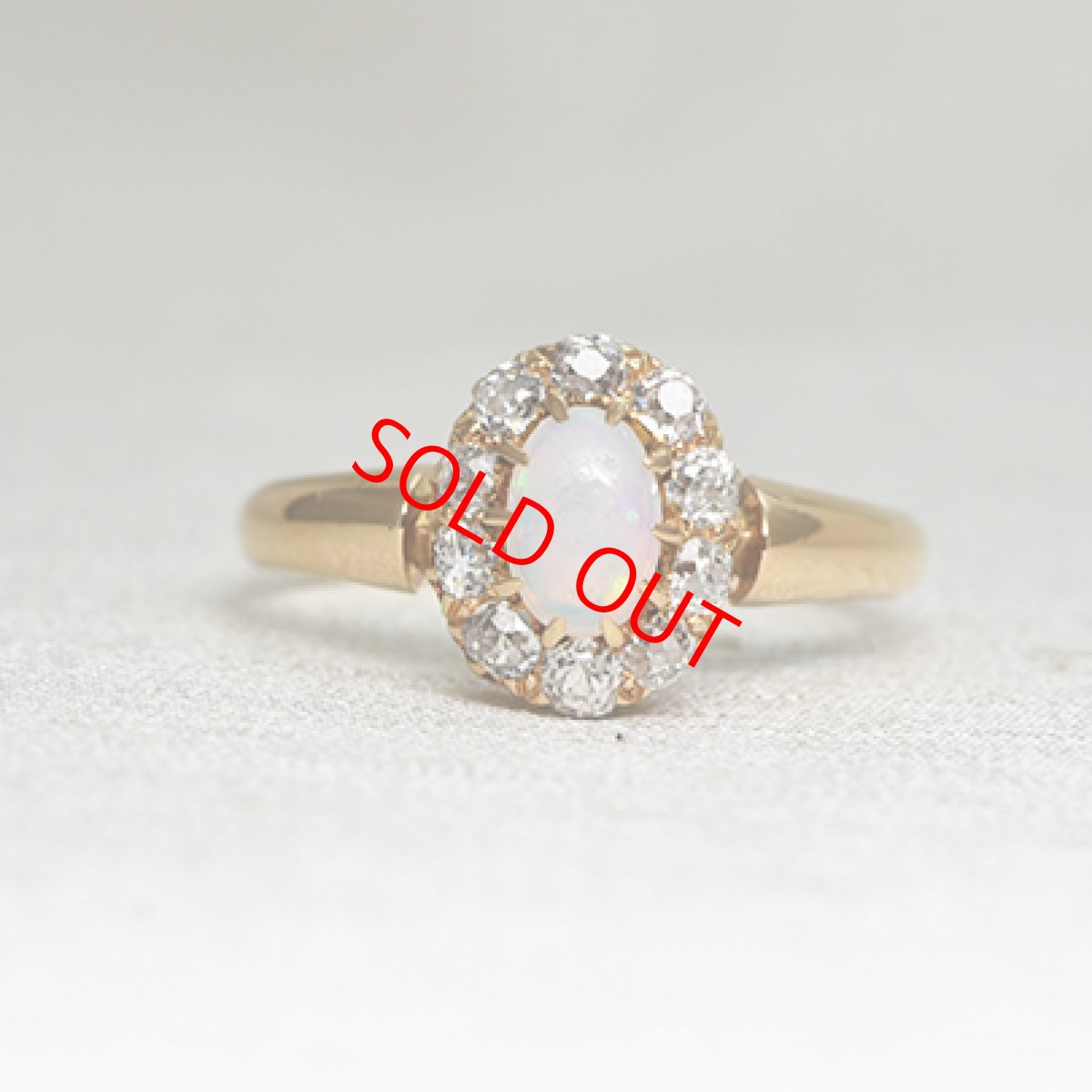 画像1: Sold ゴールド・オパール・ダイヤモンドリング（15ct.） (1)