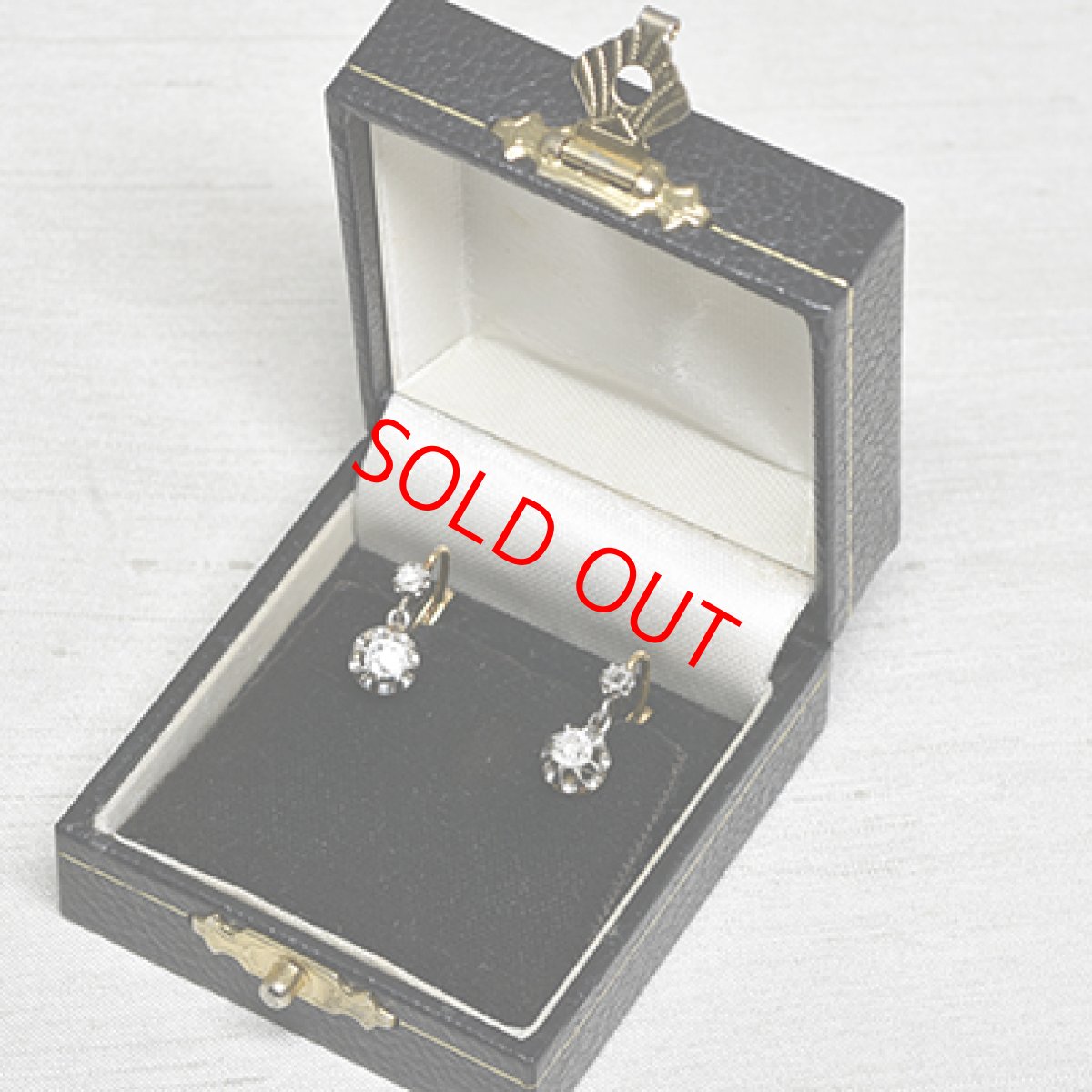 画像5: Sold ゴールド・pt・ダイヤモンドダイヤモンドイヤリング（18金） (5)