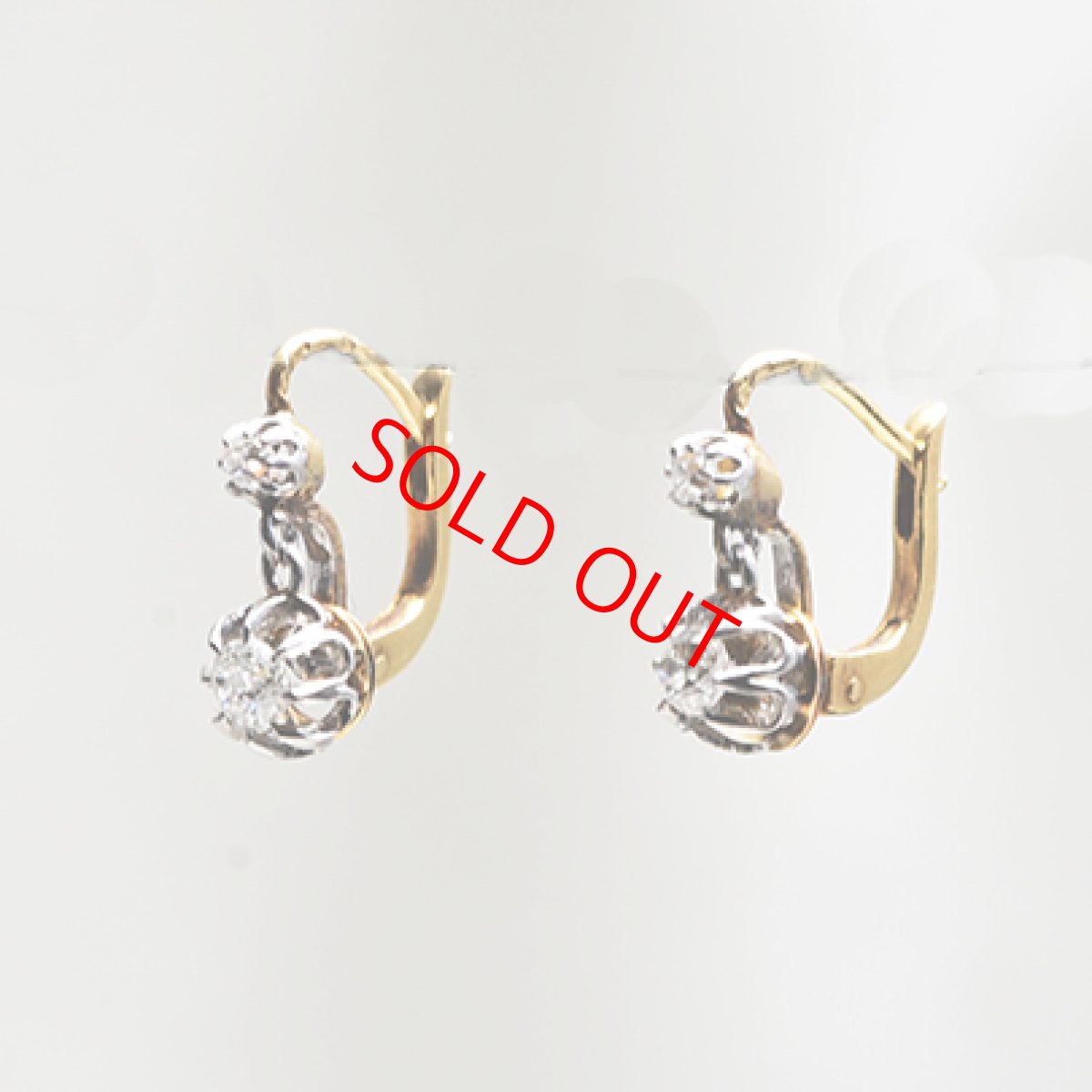 画像2: Sold ゴールド・pt・ダイヤモンドダイヤモンドイヤリング（18金） (2)