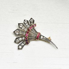 画像1: ゴールド・シルバー・ダイヤモンド・ルビーブローチ (1)