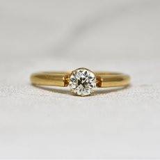 画像1: ゴールド・ダイヤモンドリング（18金） (1)