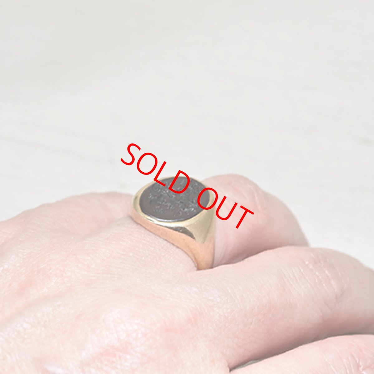 画像8: Sold ゴールド・オニキスインタリオリング (8)