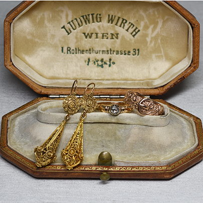 3点のジュエリーをアップ致しました